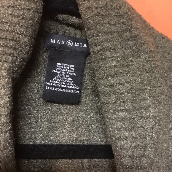 Green  Max & Mia Cardigan Size XL - Picture 3 of 4